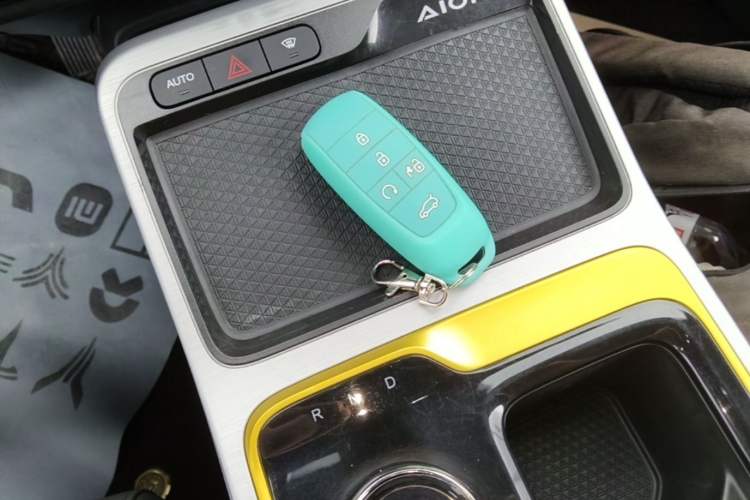 Used AION Y 2022 70 Tech Edition Lithium Iron Phosphate Interior 1