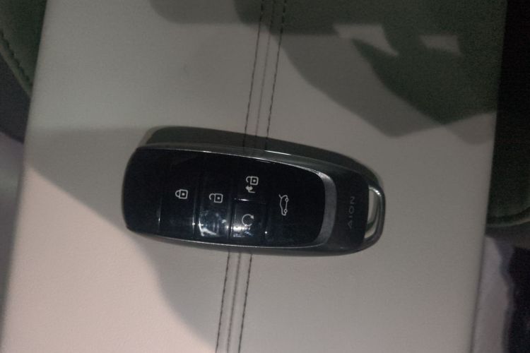 Used AION Y 2022 Plus 70 Smart Edition Interior 1