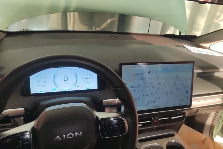 Used AION Y 2022 Plus 70 Smart Edition Interior 2