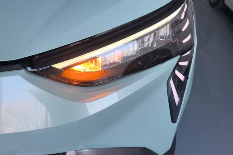 Used AION Y 2022 80 Ultra-Long Range Edition Left Front Headlight