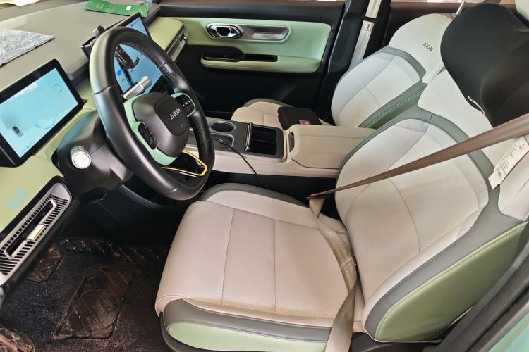 Used AION Y 2022 Plus 70 Smart Edition Left Front Seat