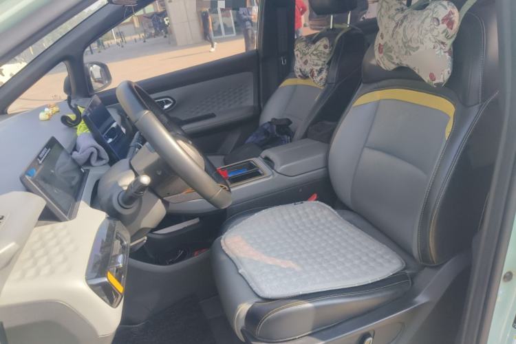 Used AION Y 2022 Plus 70 Smart Edition Left Front Seat
