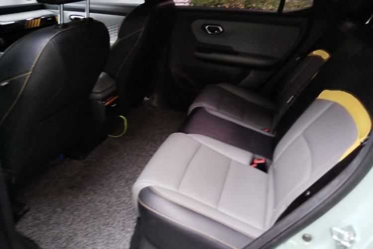 Used AION Y 2022 70 Intelligent Edition Lithium Iron Phosphate Left Rear Seat