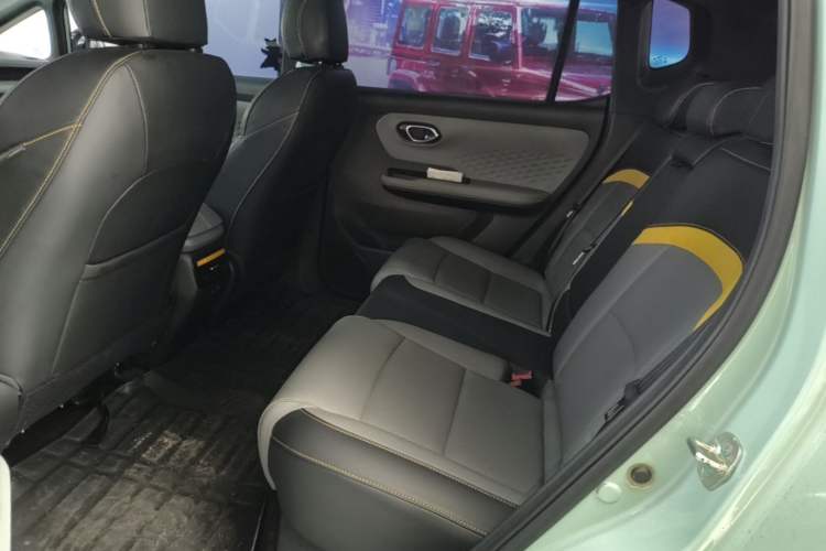 Used AION Y 2022 70 Tech Edition Lithium Iron Phosphate Left Rear Seat