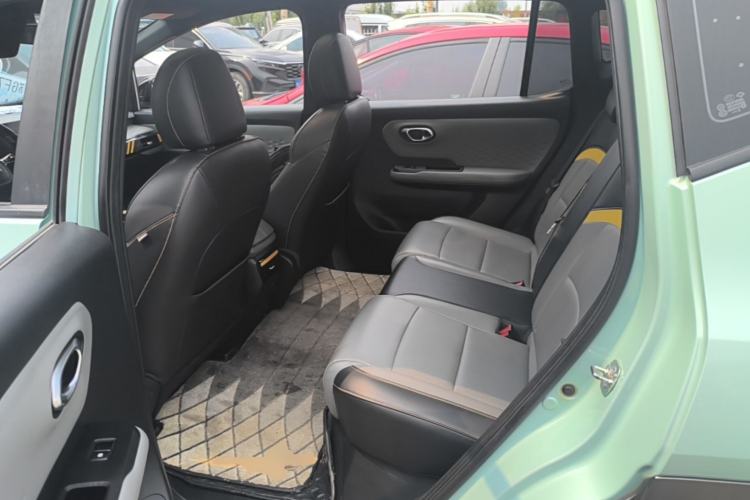 Used AION Y 2022 70 Intelligent Edition Lithium Iron Phosphate Left Rear Seat