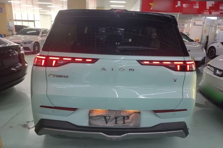 Used AION Y 2022 70 Tech Edition Lithium Iron Phosphate Rear