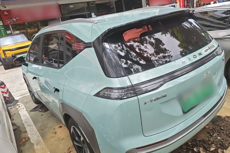 Used AION Y 2022 Plus 70 Smart Edition Rear Left 45 Deg