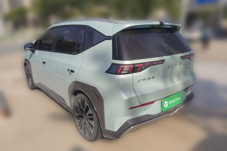Used AION Y 2022 Plus 70 Smart Edition Rear Left 45 Deg