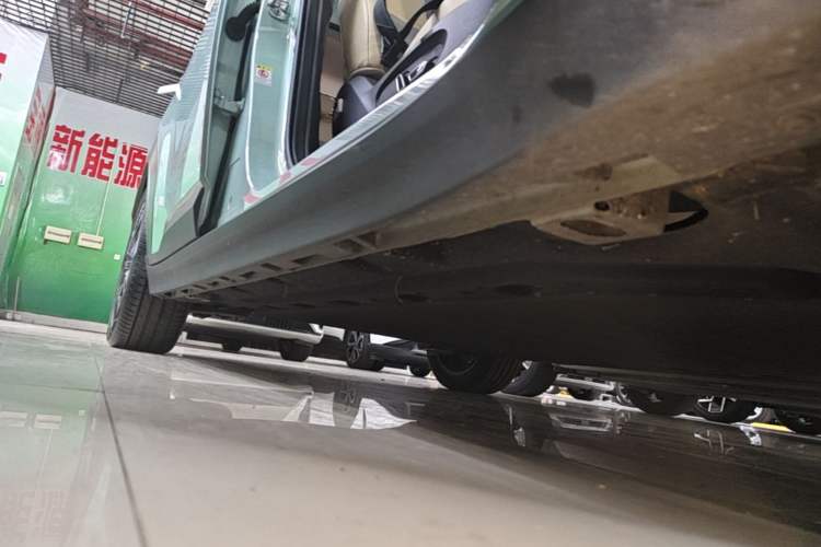 Used AION Y 2022 80 Intelligent Driving Version Right Side Sill