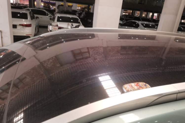 Used AION Y 2022 70 Intelligent Edition Lithium Iron Phosphate Roof