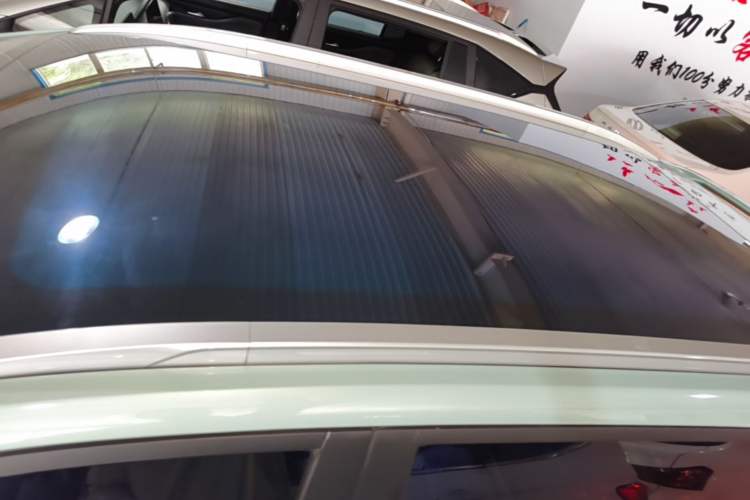 Used AION Y 2022 70 Intelligent Edition Lithium Iron Phosphate Roof