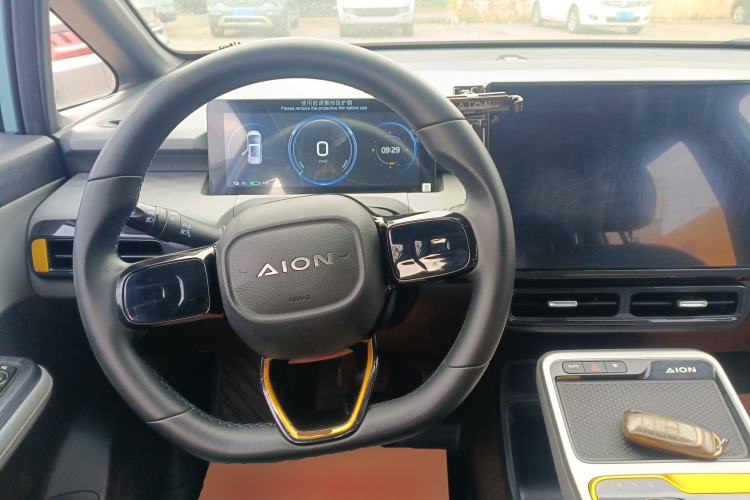Used AION Y 2022 70 Enjoyment Edition Lithium Iron Phosphate Steering Wheel