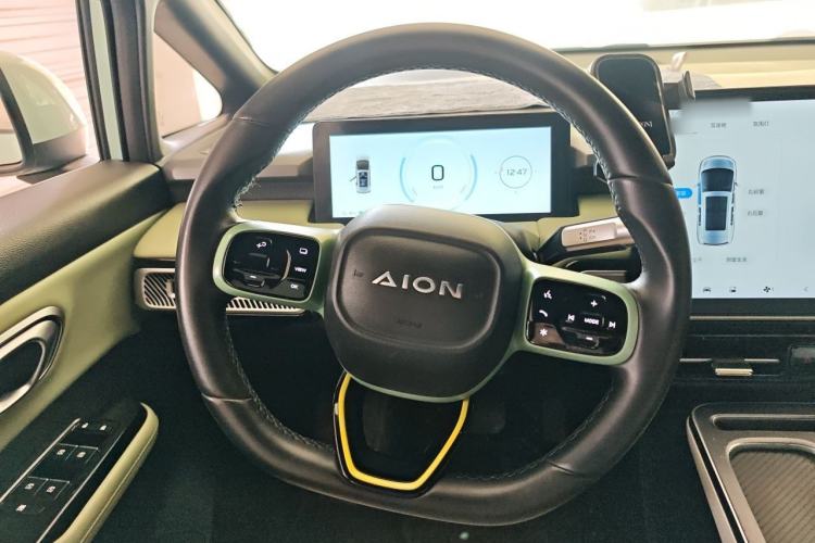 Used AION Y 2022 Plus 70 Smart Edition Steering Wheel