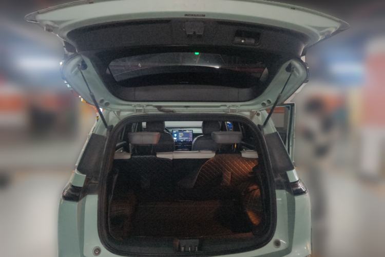 Used AION Y 2022 Plus 70 Smart Edition Trunk