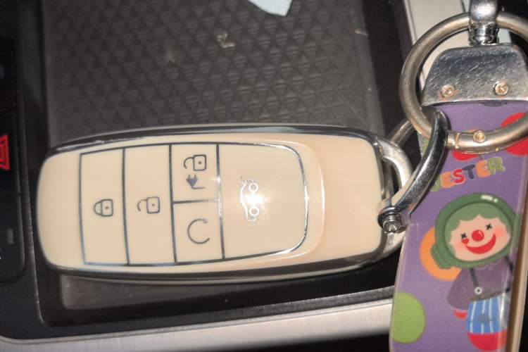 Used AION Y 2022 80 Ultra-Long Range Edition Vehicle Key