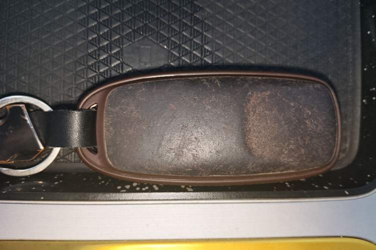 Used AION Y 2022 70 Tech Edition Lithium Iron Phosphate Vehicle Key