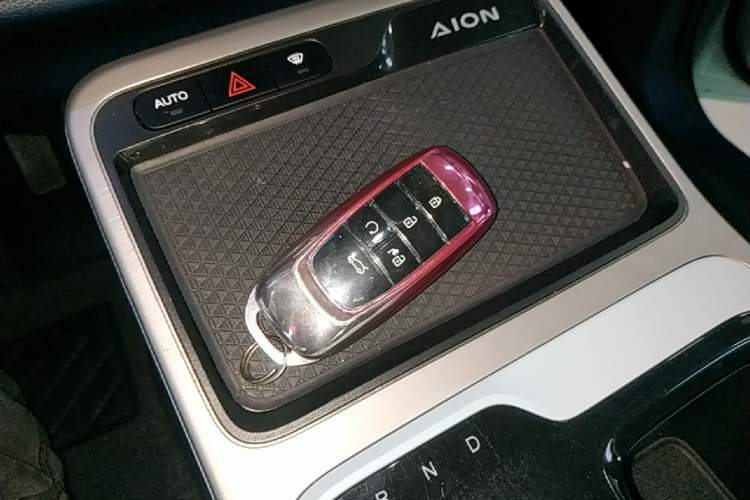 Used AION Y 2022 70 Tech Edition Lithium Iron Phosphate Vehicle Key