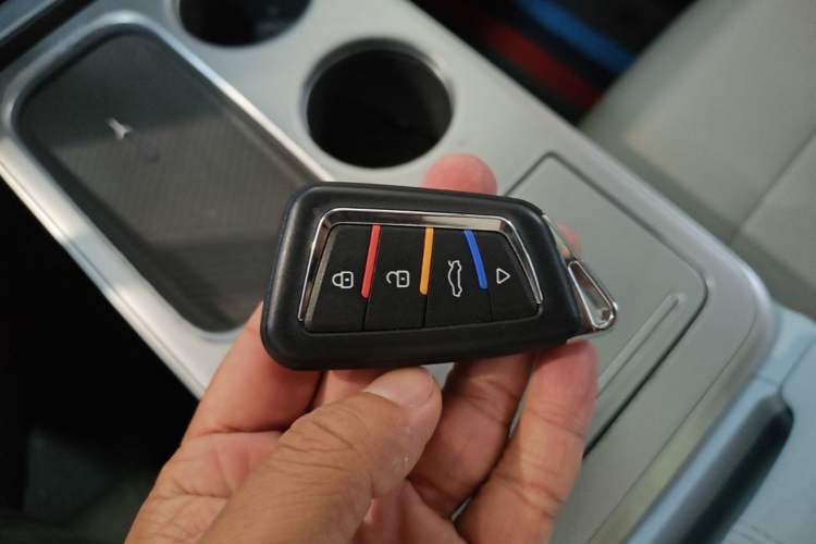Used AION Y 2022 Plus 70 Smart Edition Vehicle Key