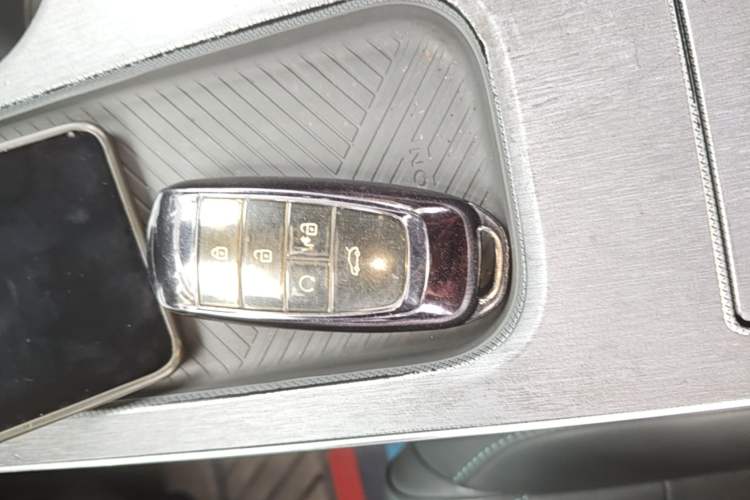 Used AION Y 2022 Plus 70 Smart Edition Vehicle Key