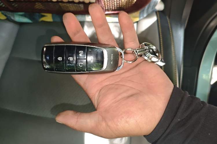 Used AION Y 2022 70 Intelligent Edition Lithium Iron Phosphate Vehicle Key