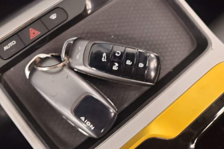 Used AION Y 2022 70 Enjoyment Edition Lithium Iron Phosphate Vehicle Key