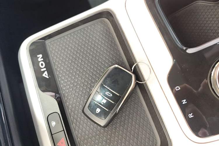 Used AION Y 2022 70 Tech Edition Lithium Iron Phosphate Interior 1