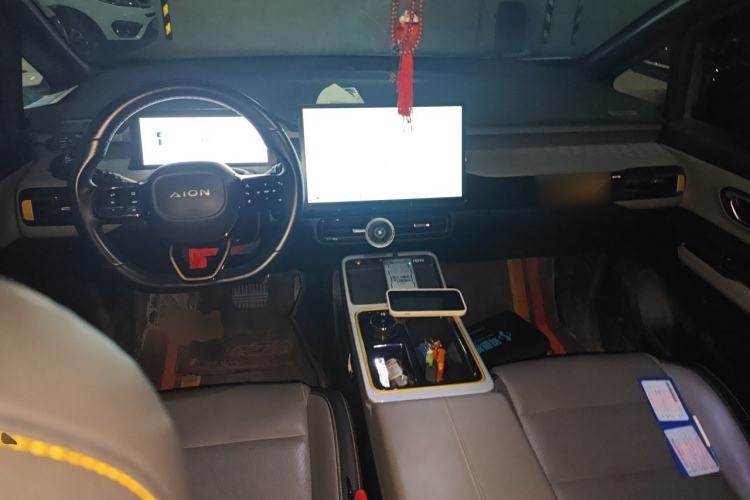 Used AION Y 2022 70 Intelligent Edition Lithium Iron Phosphate Center Console