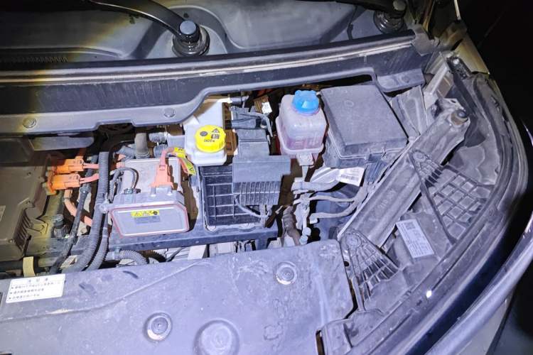 Used AION Y 2022 70 Intelligent Edition Lithium Iron Phosphate Engine Bay Left