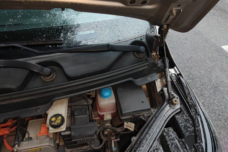 Used AION Y 2022 Plus 70 Smart Edition Engine Bay Left