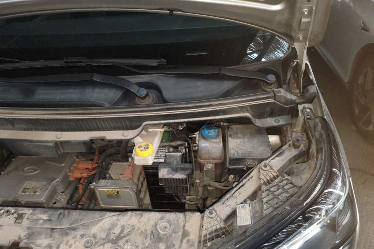 Used AION Y 2022 70 Enjoyment Edition Lithium Iron Phosphate Engine Bay Left