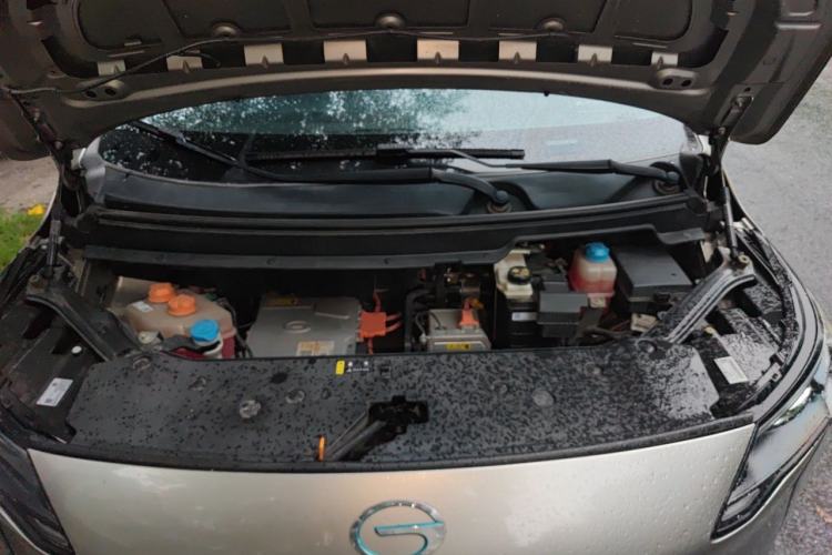 Used AION Y 2022 Plus 70 Smart Edition Engine Bay