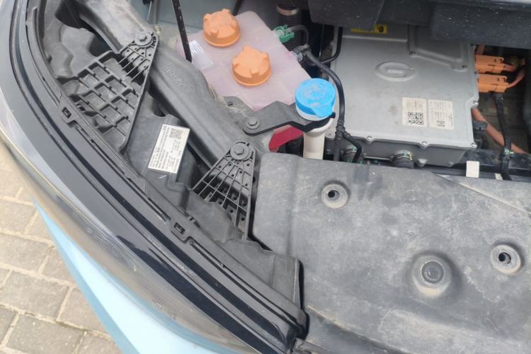 Used AION Y 2022 70 Intelligent Edition Lithium Iron Phosphate Engine Bay Right