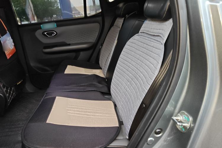 Used AION Y 2022 70 Intelligent Edition Lithium Iron Phosphate Left Rear Seat