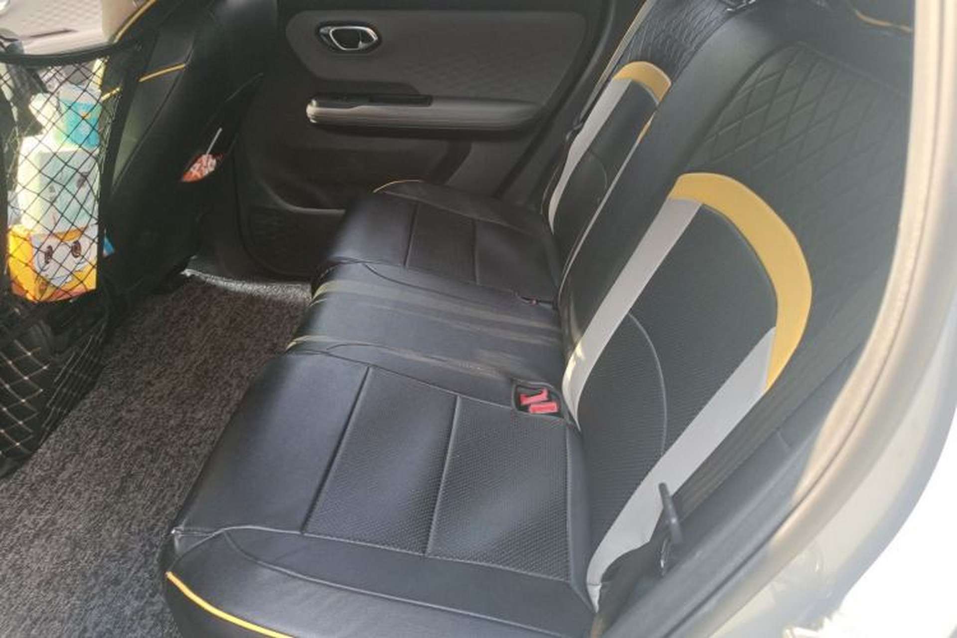 Used AION Y 2022 70 Intelligent Edition Lithium Iron Phosphate Left Rear Seat