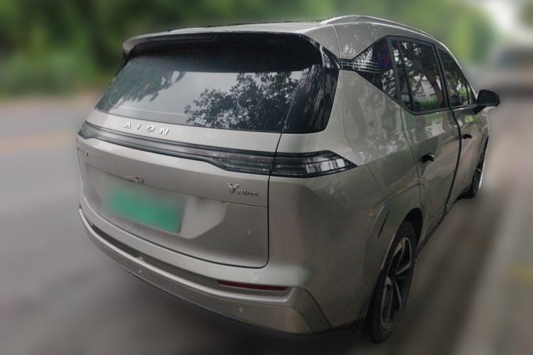 Used AION Y 2022 Plus 70 Smart Edition Rear Right 45 Deg