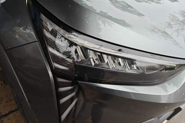 Used AION Y 2022 70 Intelligent Edition Lithium Iron Phosphate Right Front Headlight