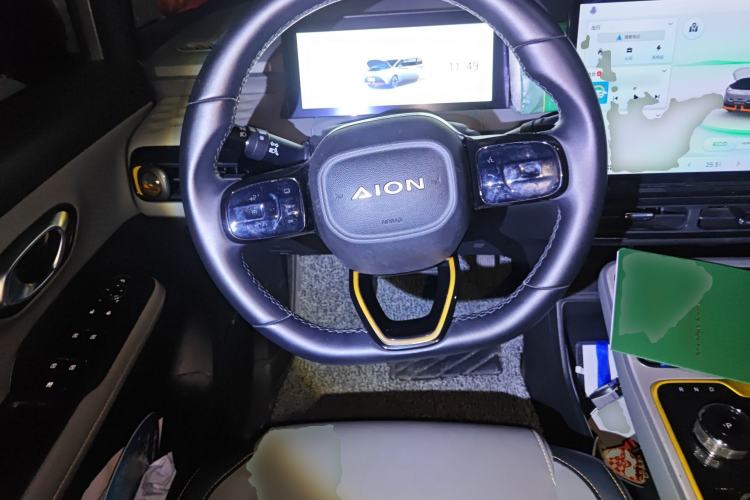 Used AION Y 2022 70 Intelligent Edition Lithium Iron Phosphate Steering Wheel
