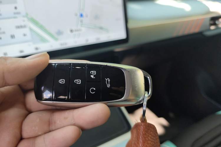 Used AION Y 2022 70 Enjoyment Edition Lithium Iron Phosphate Vehicle Key