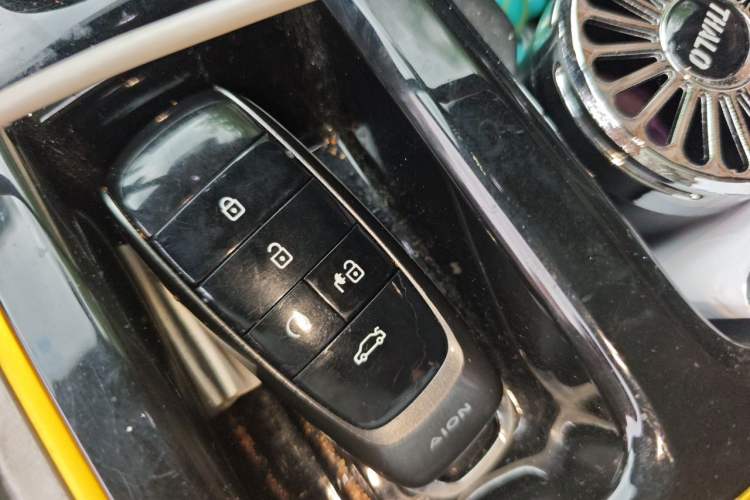 Used AION Y 2022 70 Enjoyment Edition Lithium Iron Phosphate Vehicle Key