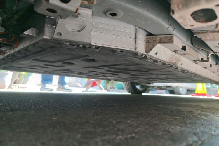 Used AION Y 2022 Plus 70 Smart Edition Chassis Front Left