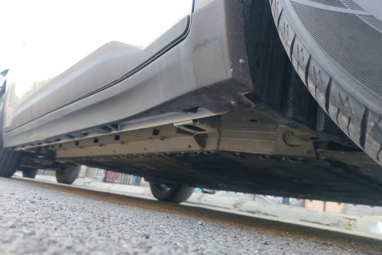 Used AION Y 2022 70 Intelligent Edition Lithium Iron Phosphate Chassis Front Right