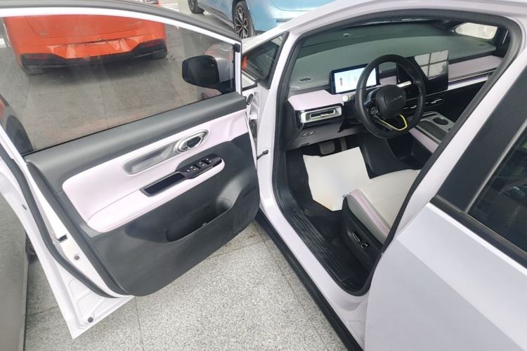 Used AION Y 2022 Plus 70 Smart Edition Driver Seat