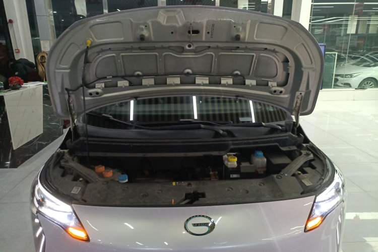 Used AION Y 2022 Plus 70 Tech Edition Engine Bay