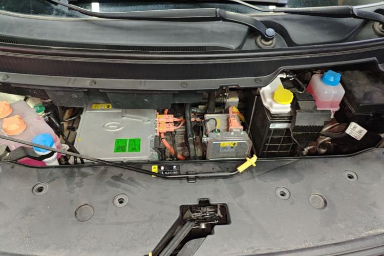 Used AION Y 2022 Plus 70 Tech Edition Engine Bay