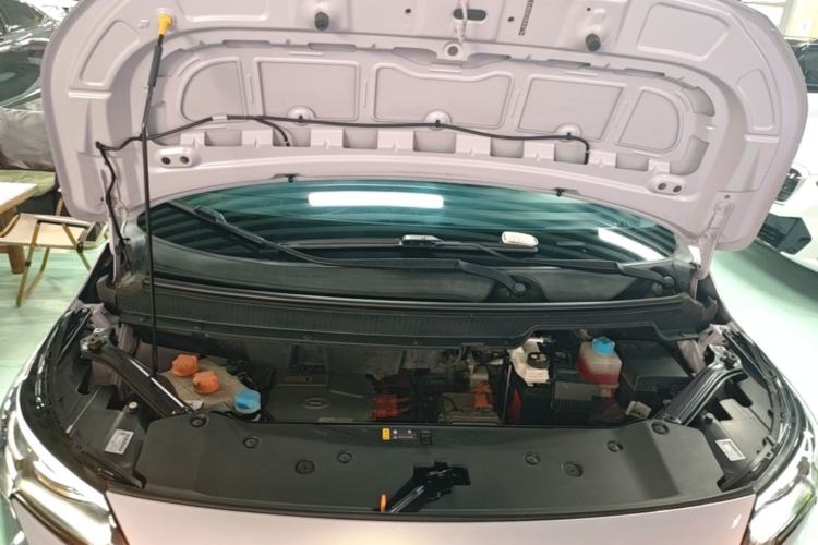 Used AION Y 2022 Plus 70 Smart Edition Engine Bay