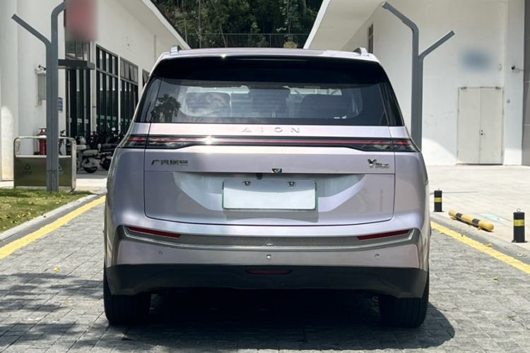 Used AION Y 2022 Plus 70 Tech Edition Exterior 1