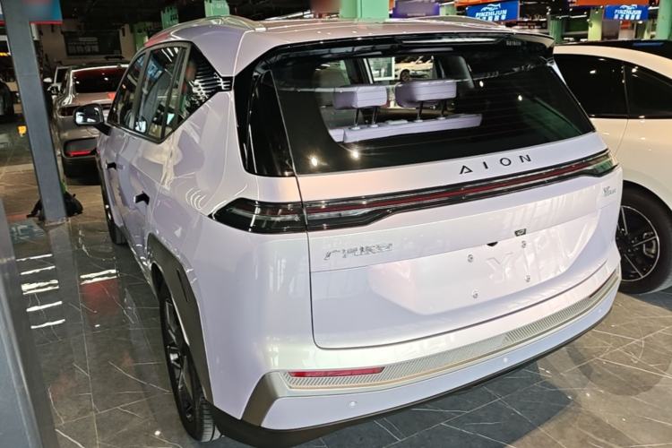 Used AION Y 2022 Plus 70 Tech Edition Exterior 2