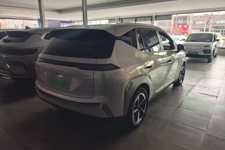Used AION Y 2022 Plus 70 Smart Edition Exterior 3