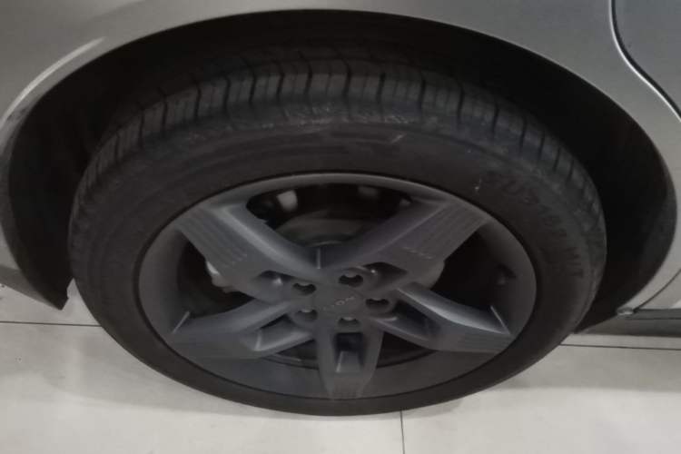 Used AION Y 2022 Plus 70 Tech Edition Exterior 5