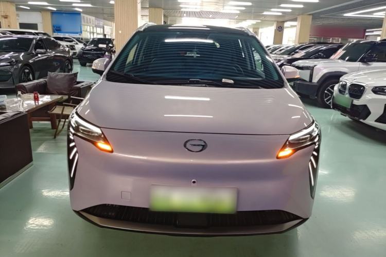 Used AION Y 2022 Plus 70 Smart Edition Front